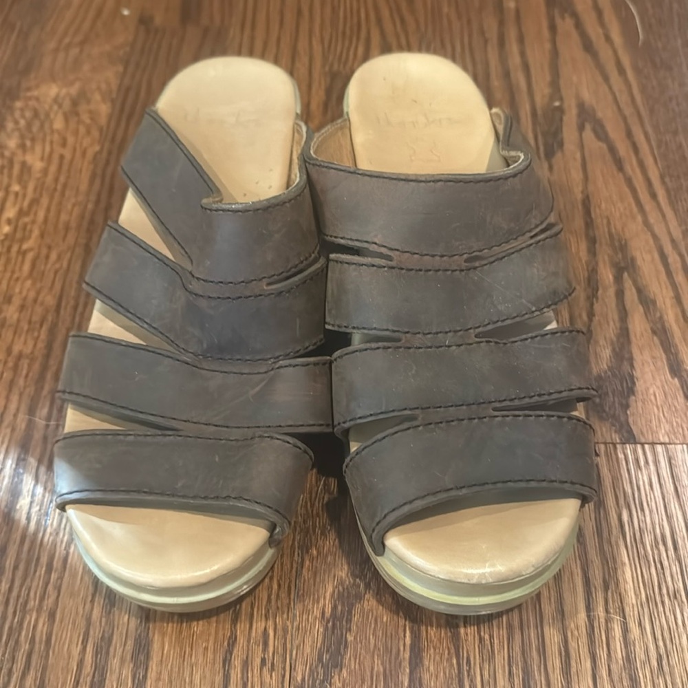 Dansko Sandals Dark Brown Leather Size 39